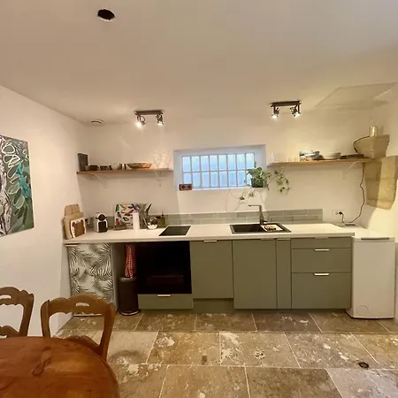 Beautiful Village Silk House, With Terrace Hébergement de vacances Collias