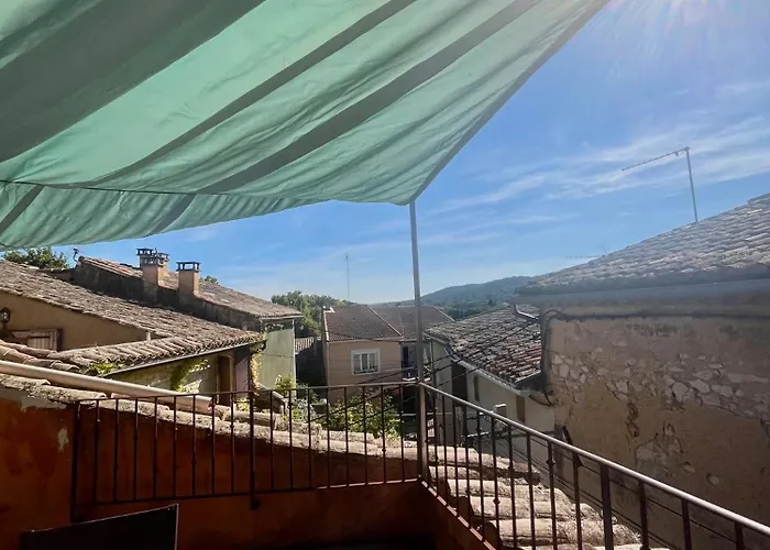 Beautiful Village Silk House, With Terrace Collias