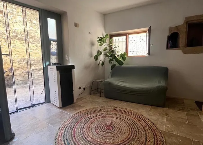 Beautiful Village Silk House, With Terrace Collias